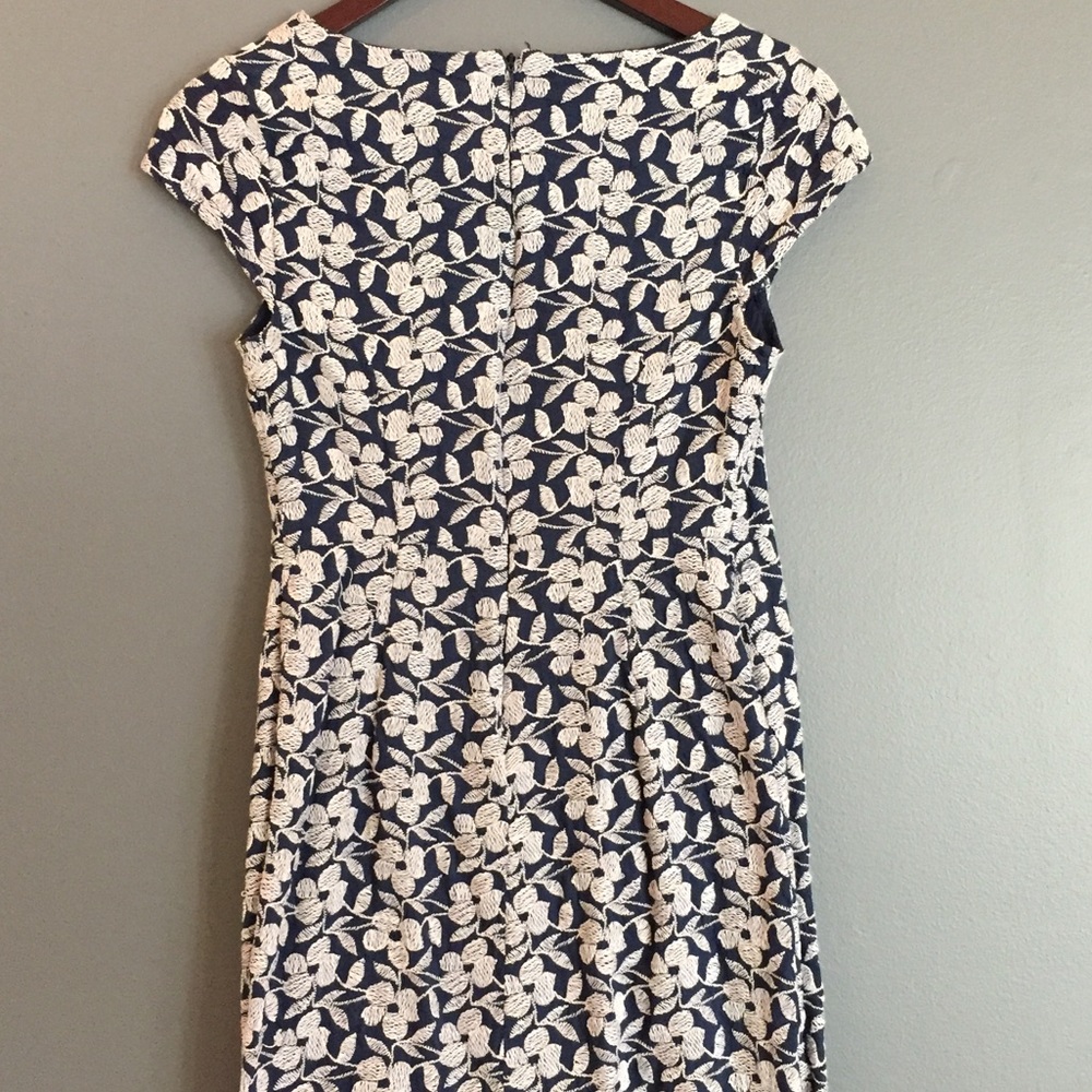 Dark Blue 🛍midi dress white flowers embroidery